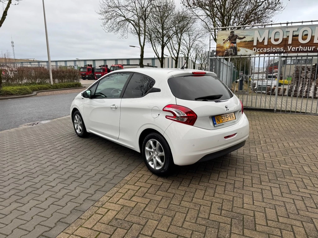 Hoofdafbeelding Peugeot 208