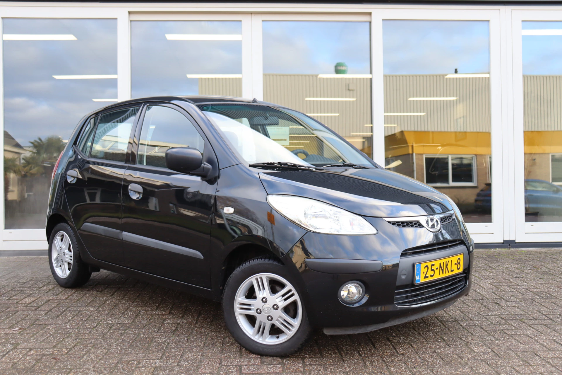 Hoofdafbeelding Hyundai i10