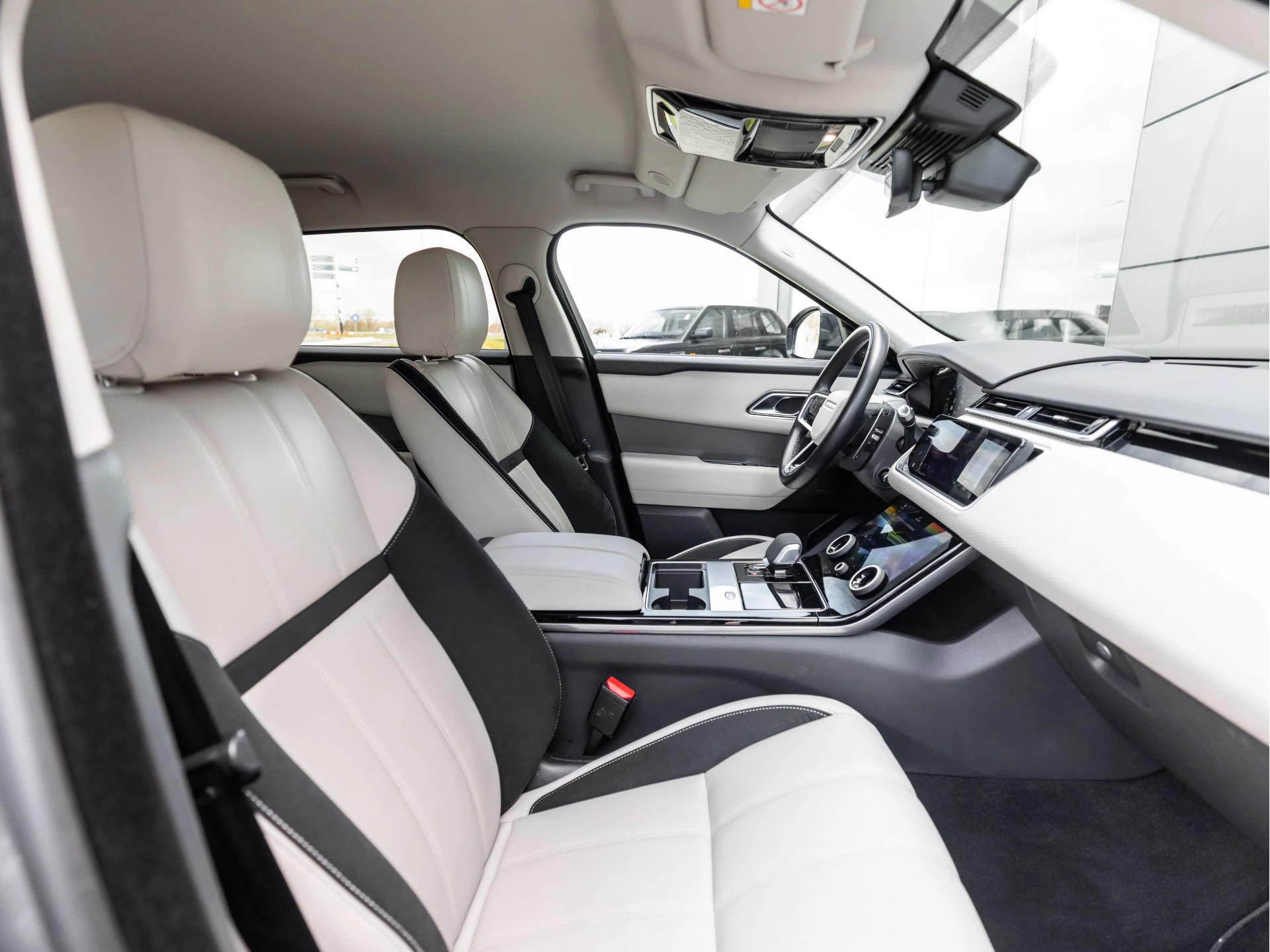 Hoofdafbeelding Land Rover Range Rover Velar