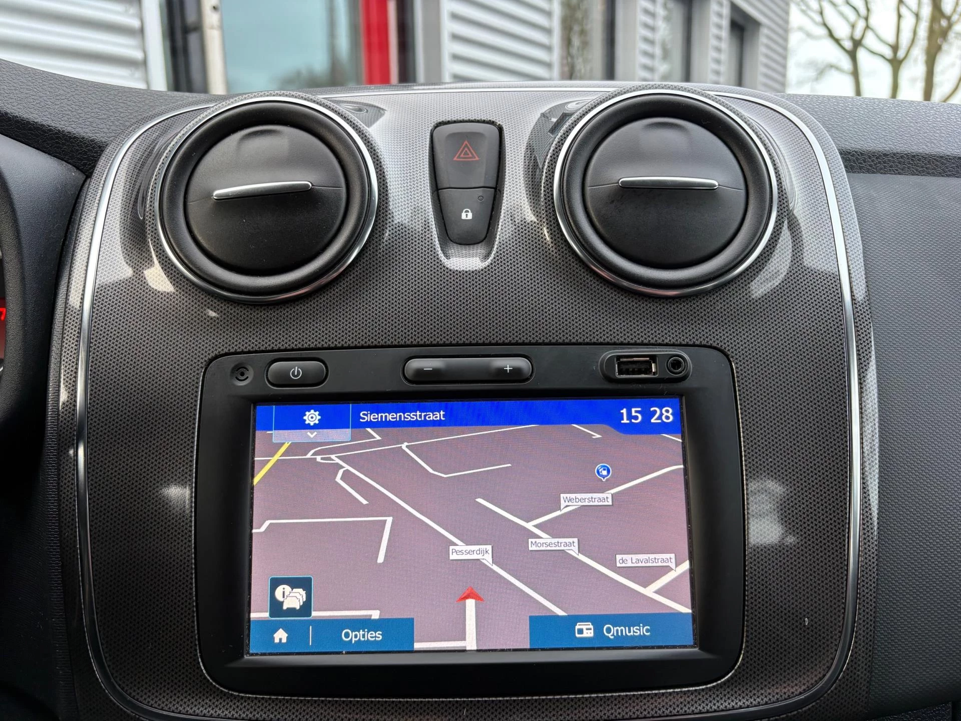 Hoofdafbeelding Dacia Logan