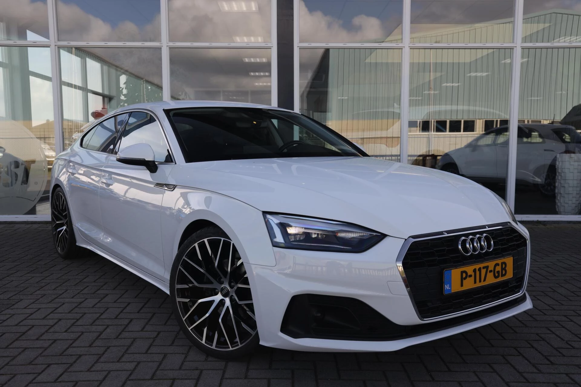 Hoofdafbeelding Audi A5