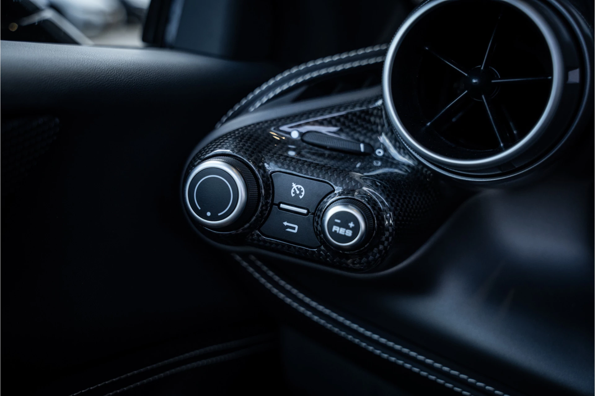 Hoofdafbeelding Ferrari F8 Spider