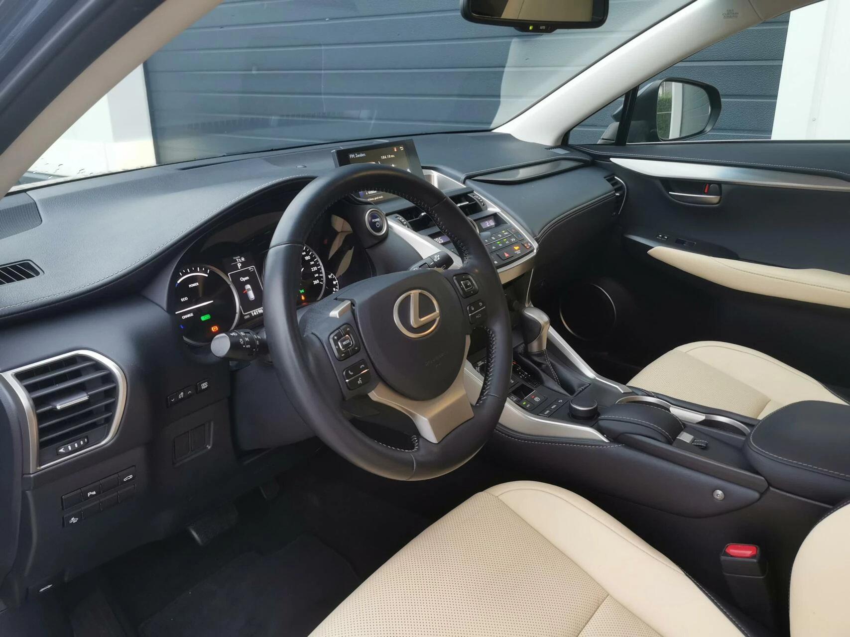 Hoofdafbeelding Lexus NX