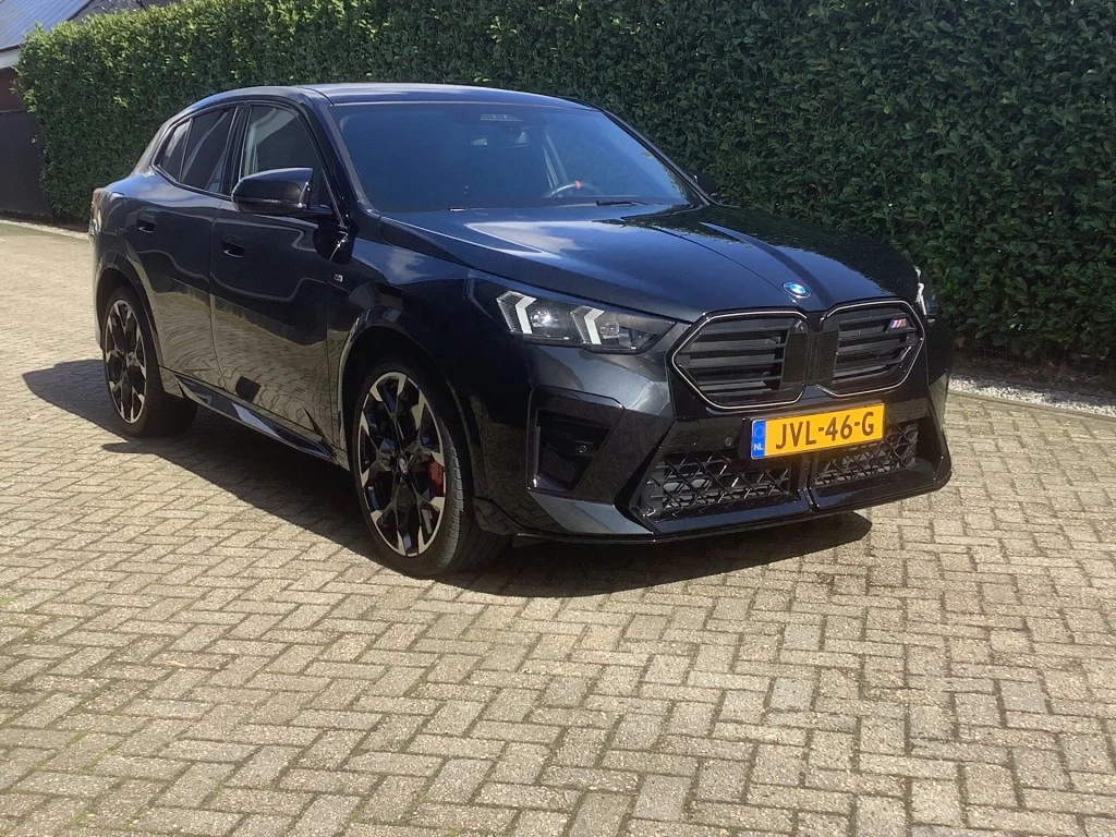 Hoofdafbeelding BMW X2