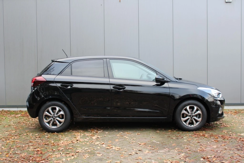 Hoofdafbeelding Hyundai i20