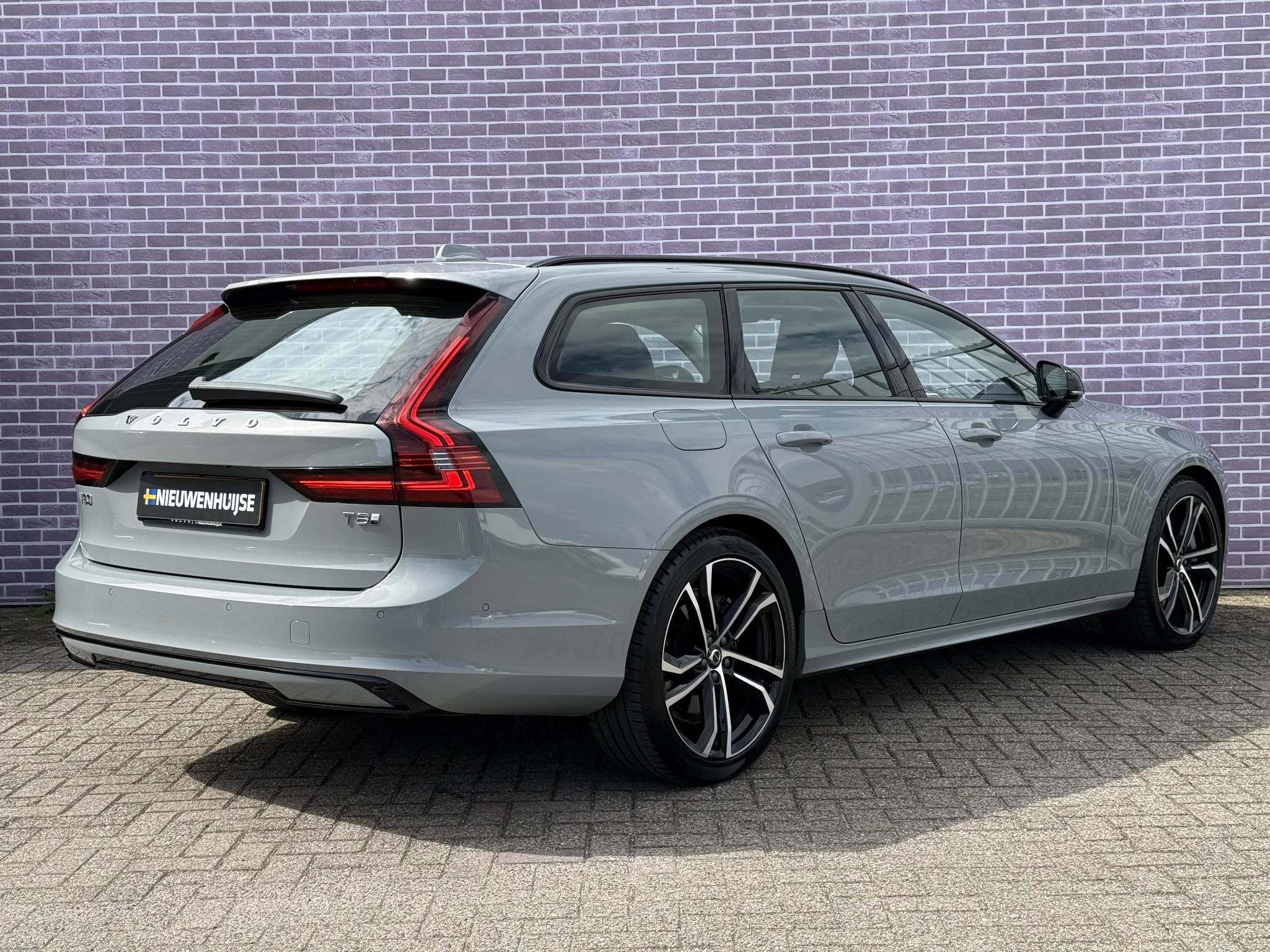 Hoofdafbeelding Volvo V90