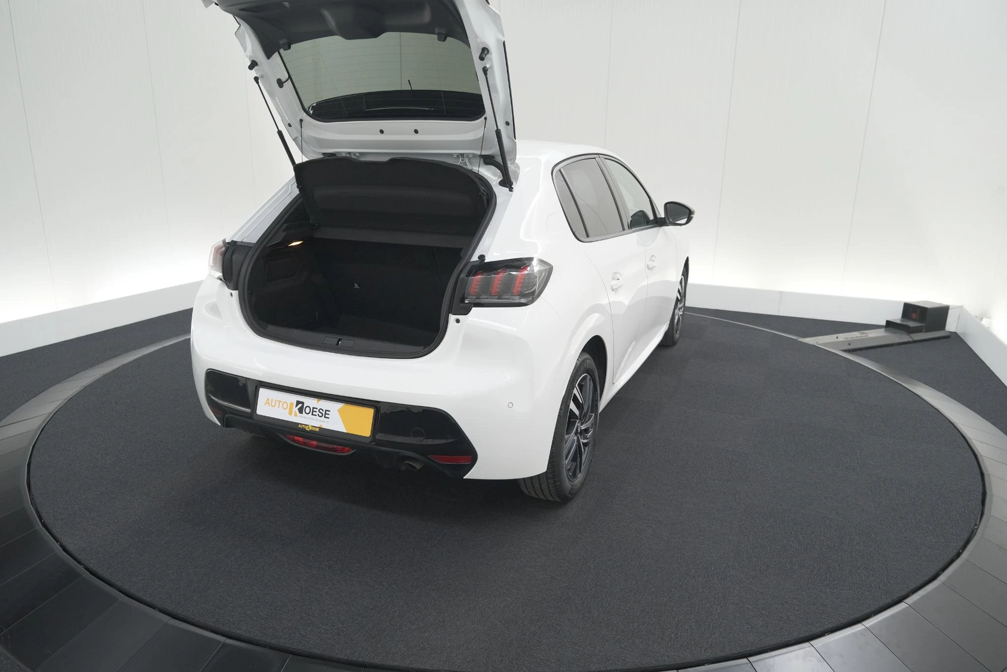 Hoofdafbeelding Peugeot 208