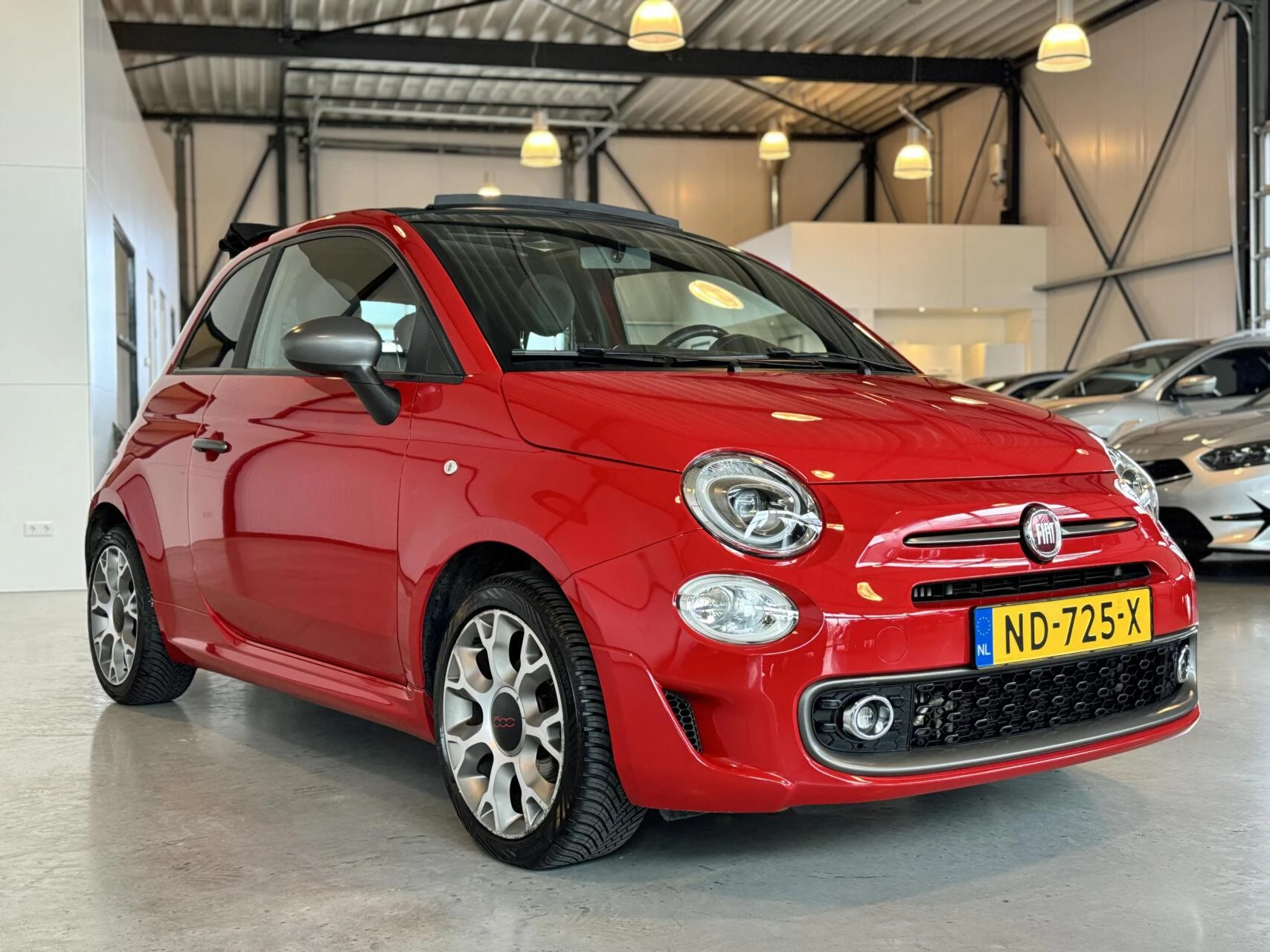 Hoofdafbeelding Fiat 500C