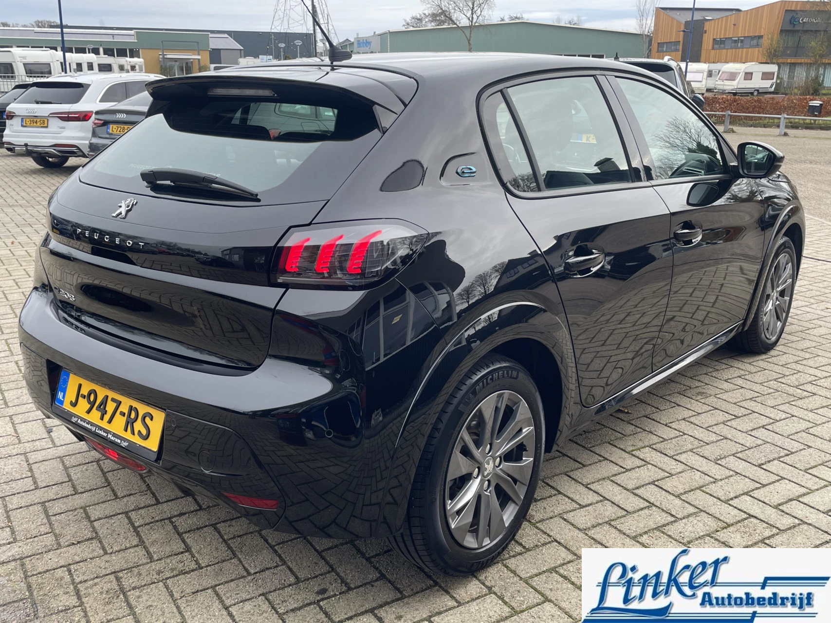 Hoofdafbeelding Peugeot e-208