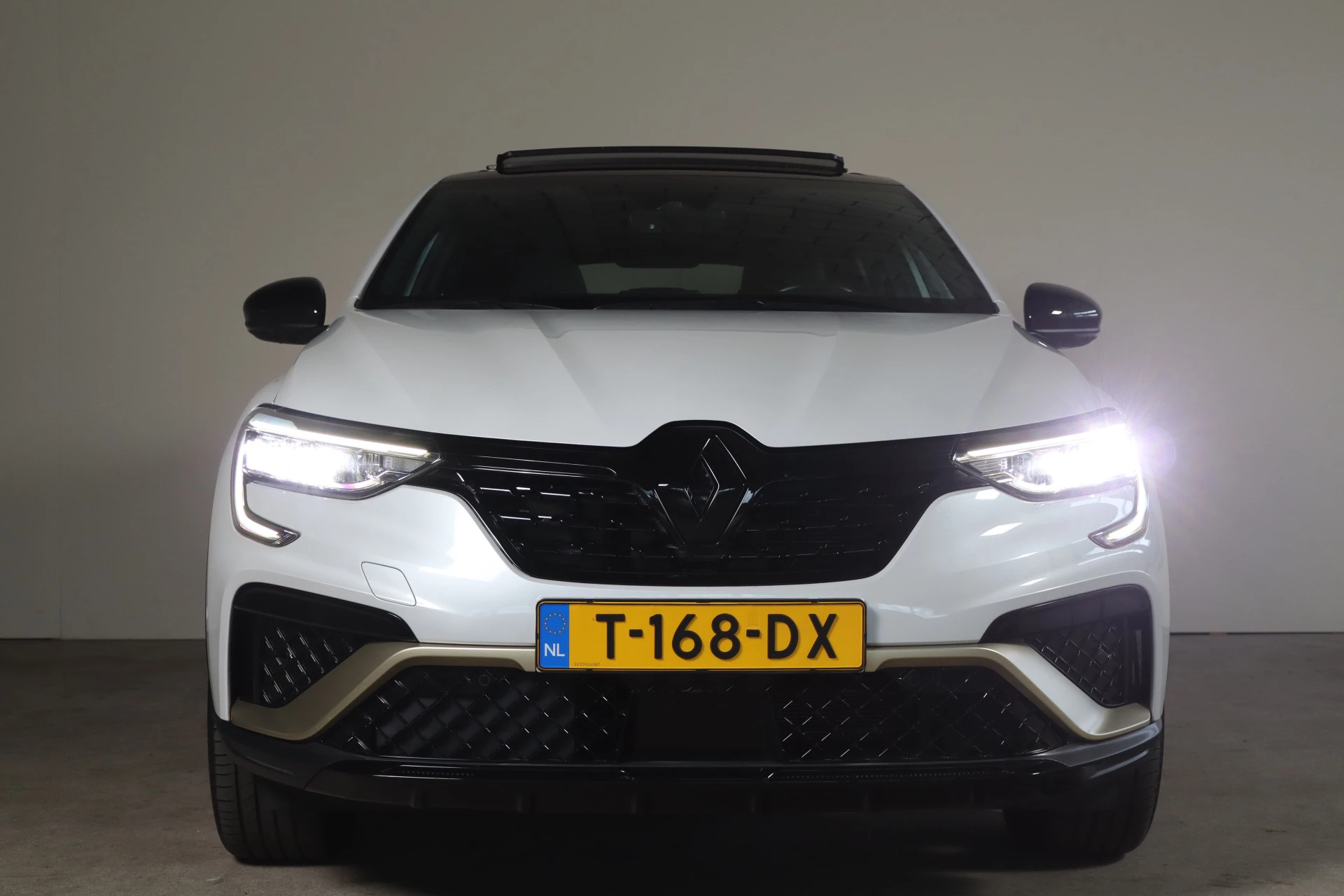 Hoofdafbeelding Renault Arkana