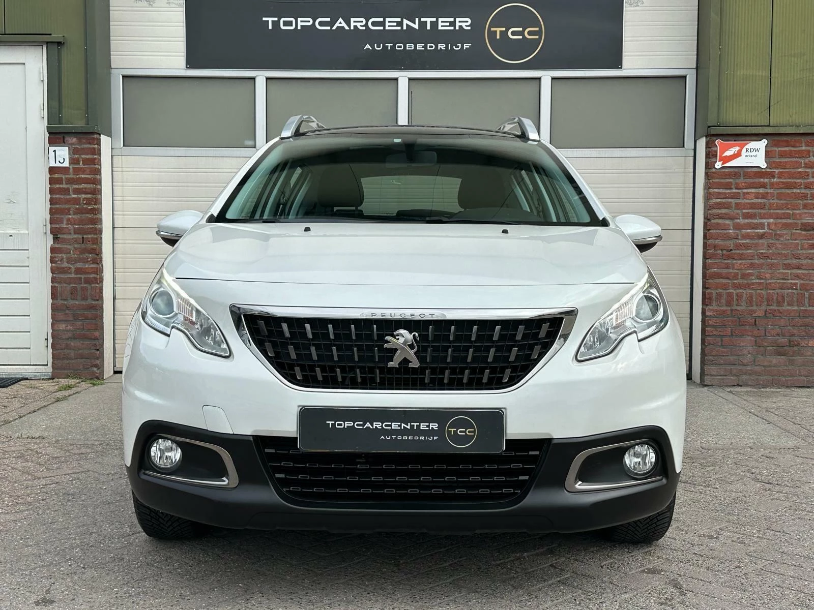 Hoofdafbeelding Peugeot 2008