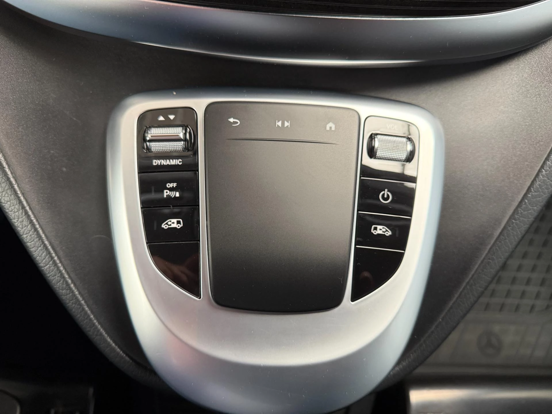 Hoofdafbeelding Mercedes-Benz EQV