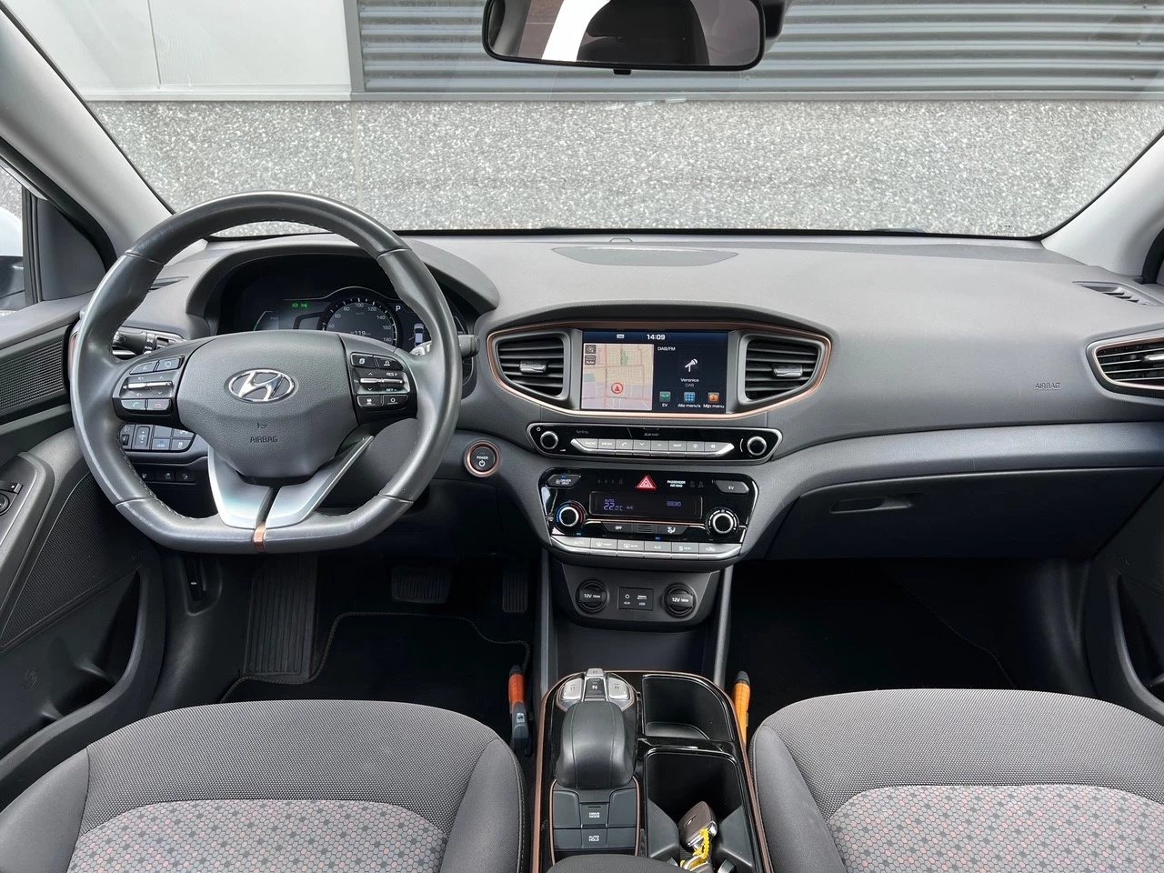 Hoofdafbeelding Hyundai IONIQ