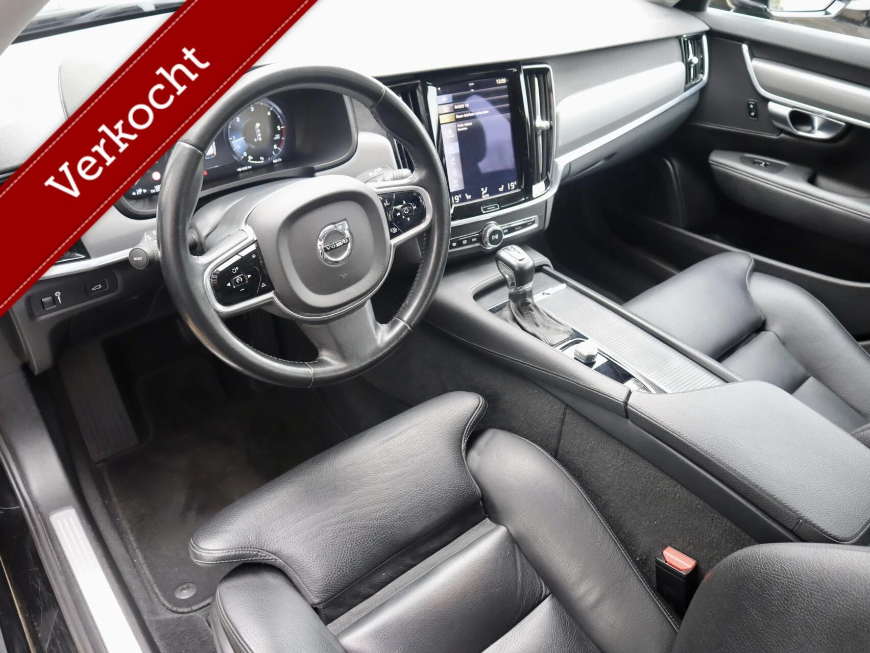 Hoofdafbeelding Volvo V90