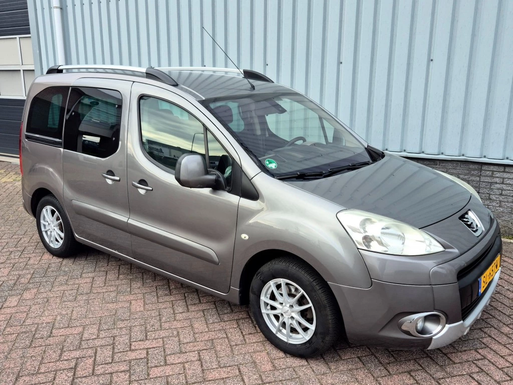 Hoofdafbeelding Peugeot Partner