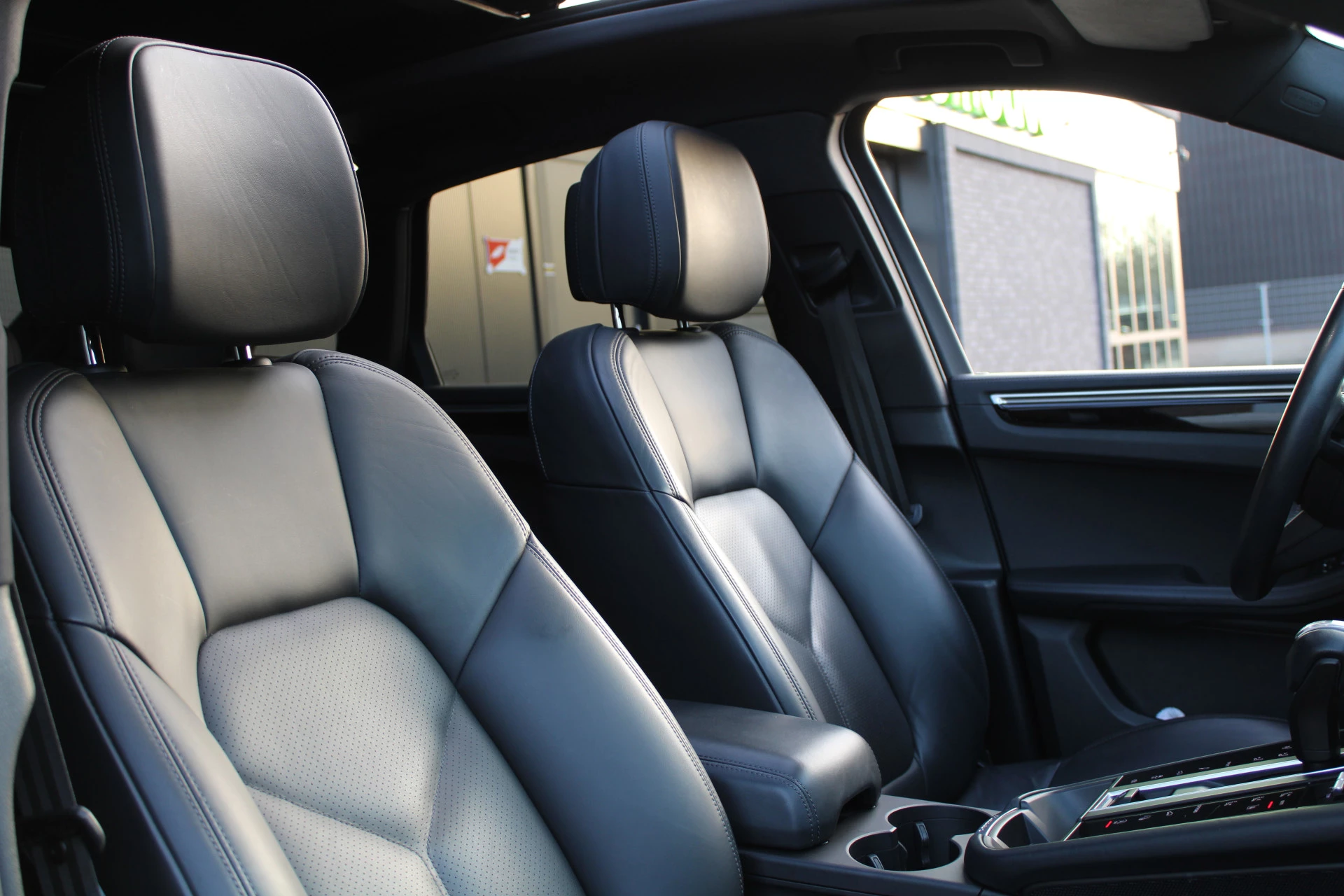 Hoofdafbeelding Porsche Macan