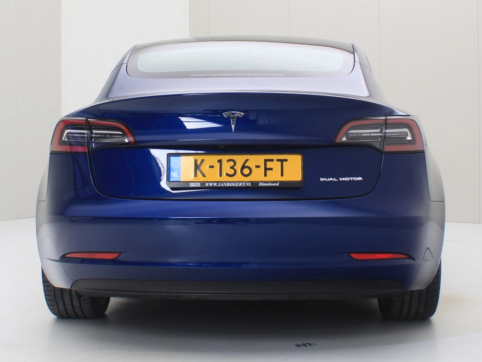 Hoofdafbeelding Tesla Model 3