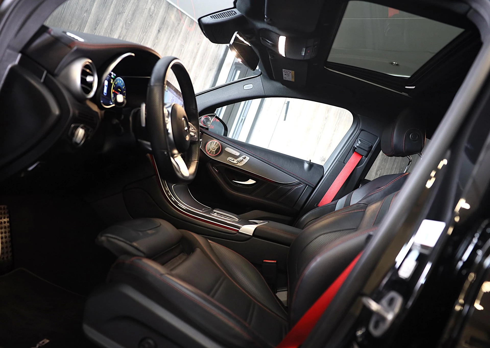 Hoofdafbeelding Mercedes-Benz GLC