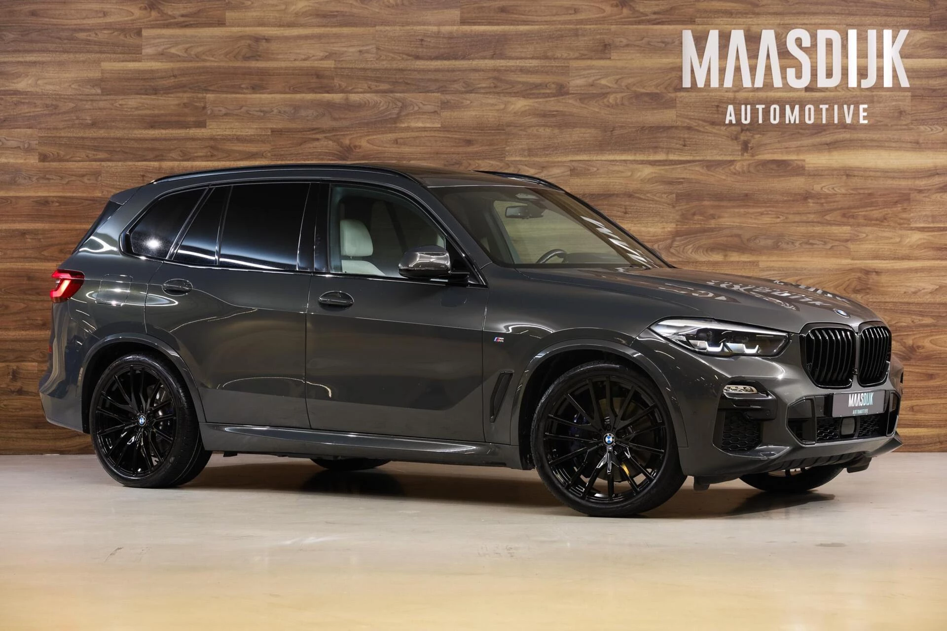 Hoofdafbeelding BMW X5