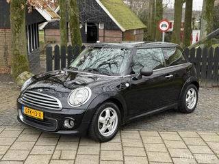 Mini 1.6 One Salt Airco / Lichtmetalen velgen.