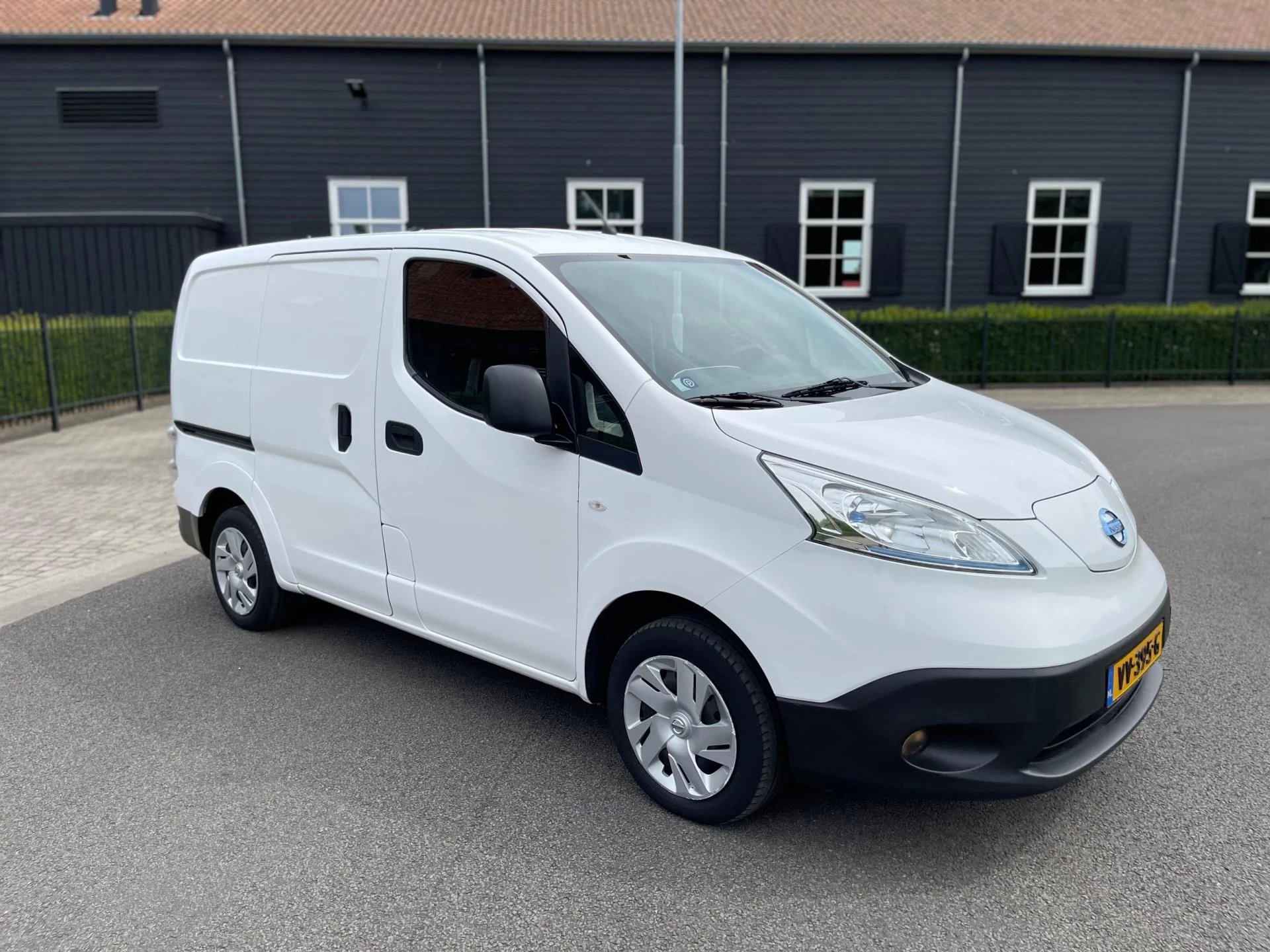 Hoofdafbeelding Nissan e-NV200