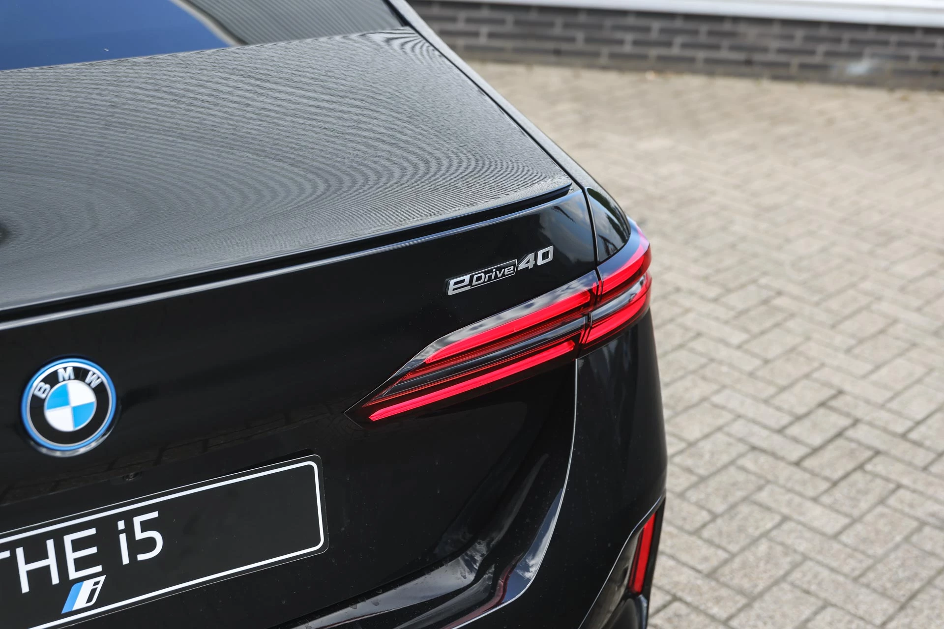 Hoofdafbeelding BMW i5
