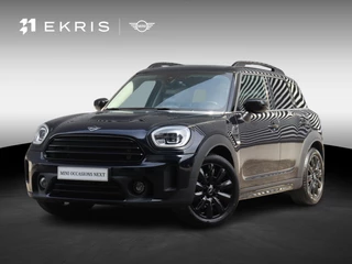 MINI Countryman Cooper | Chili + Camera + Comfort Access + LED Koplampen + Getint Glas + Smartphone Integratie + Verwarmde Voorruit + 18" Pin Spoke zwart
