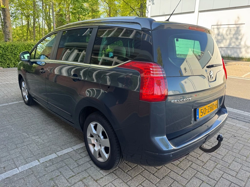 Hoofdafbeelding Peugeot 5008