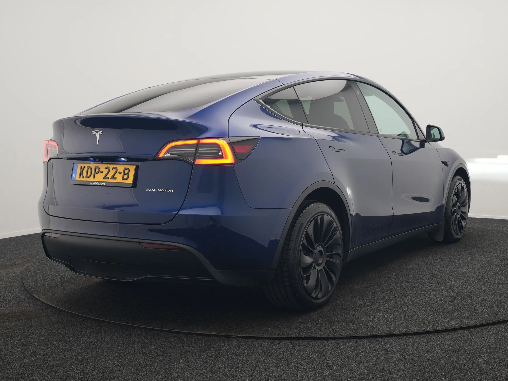 Hoofdafbeelding Tesla Model Y
