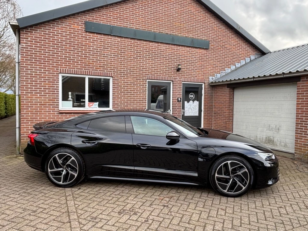 Hoofdafbeelding Audi e-tron GT