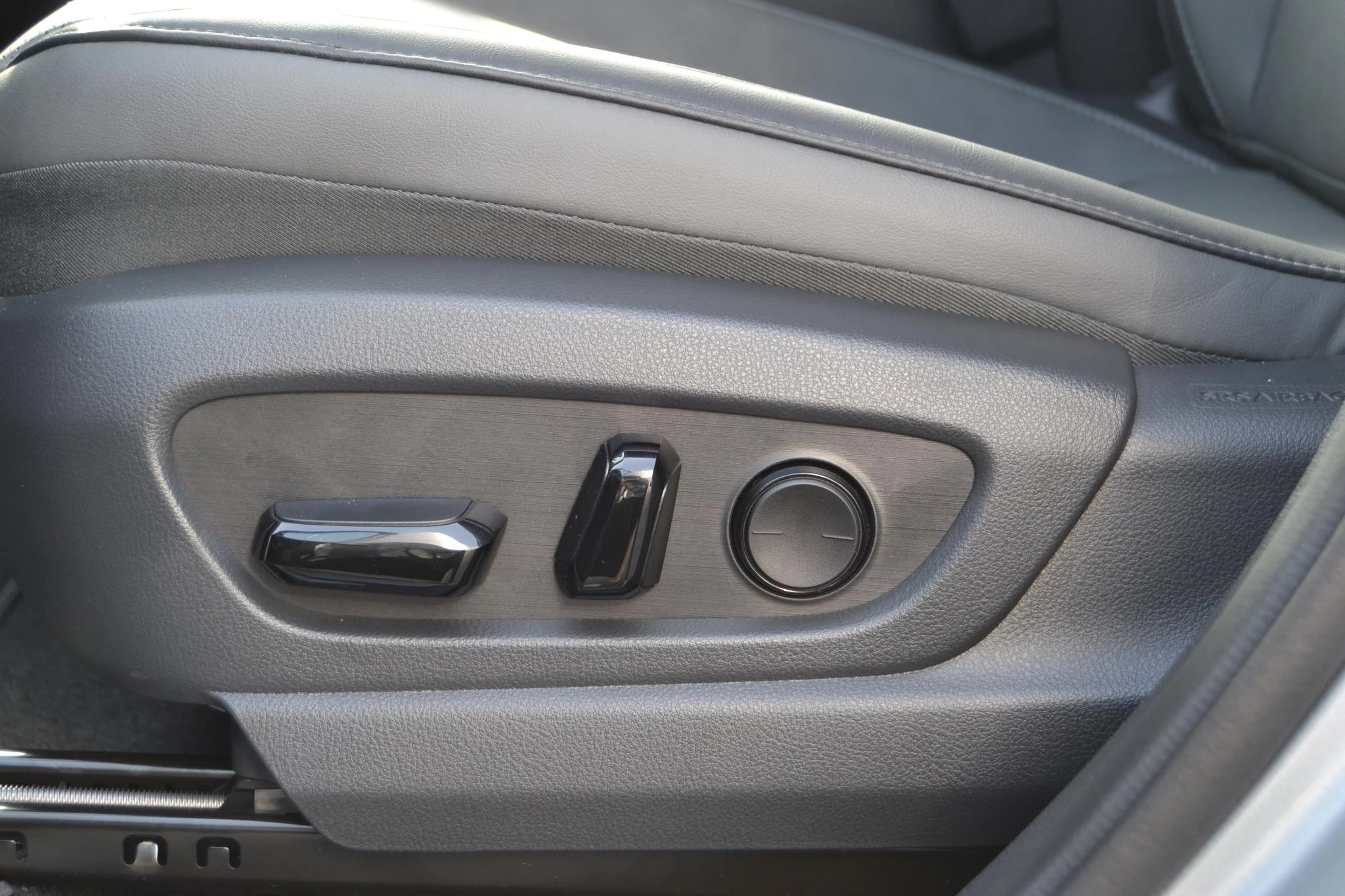 Hoofdafbeelding Lexus RZ