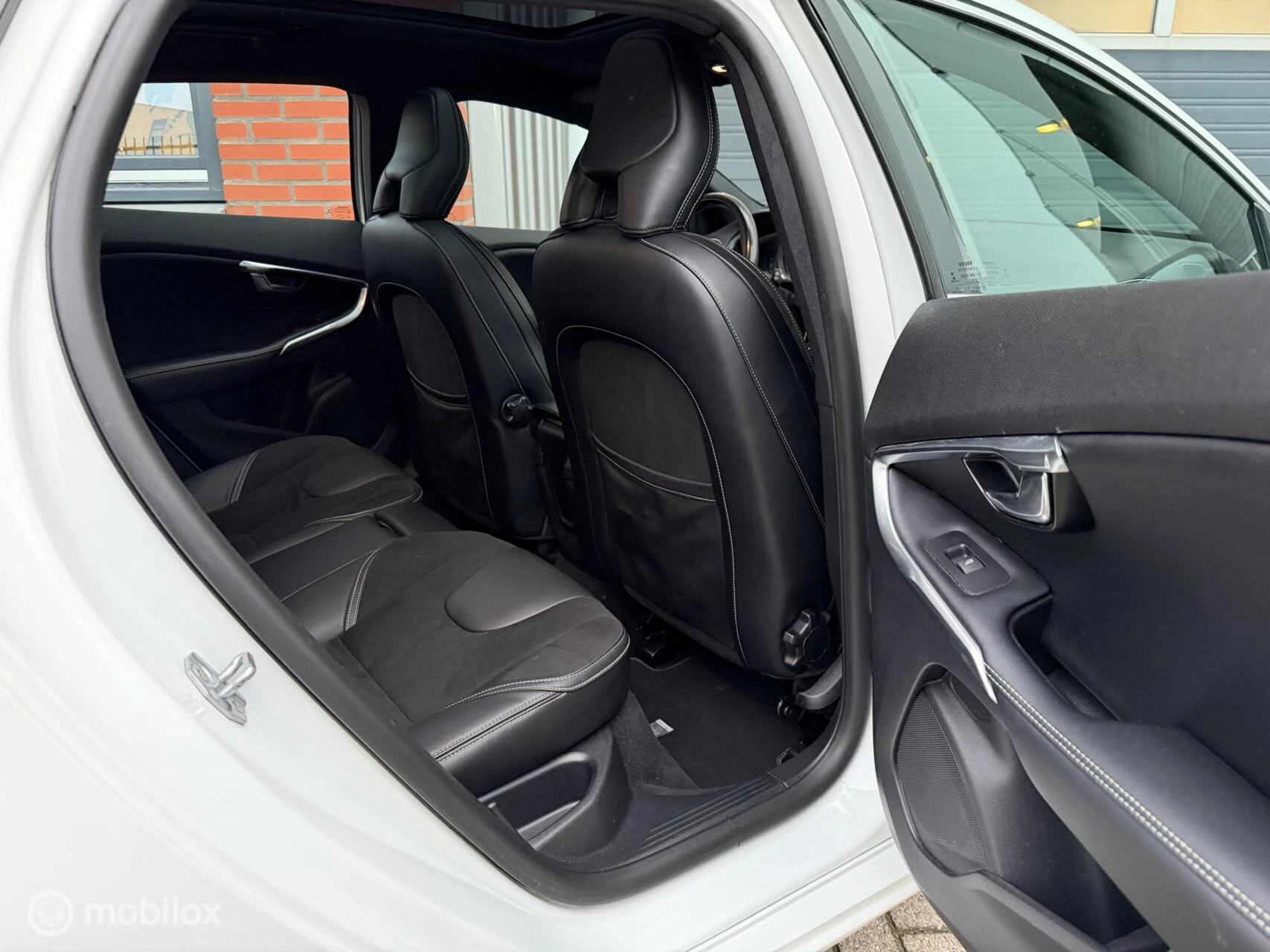 Hoofdafbeelding Volvo V40