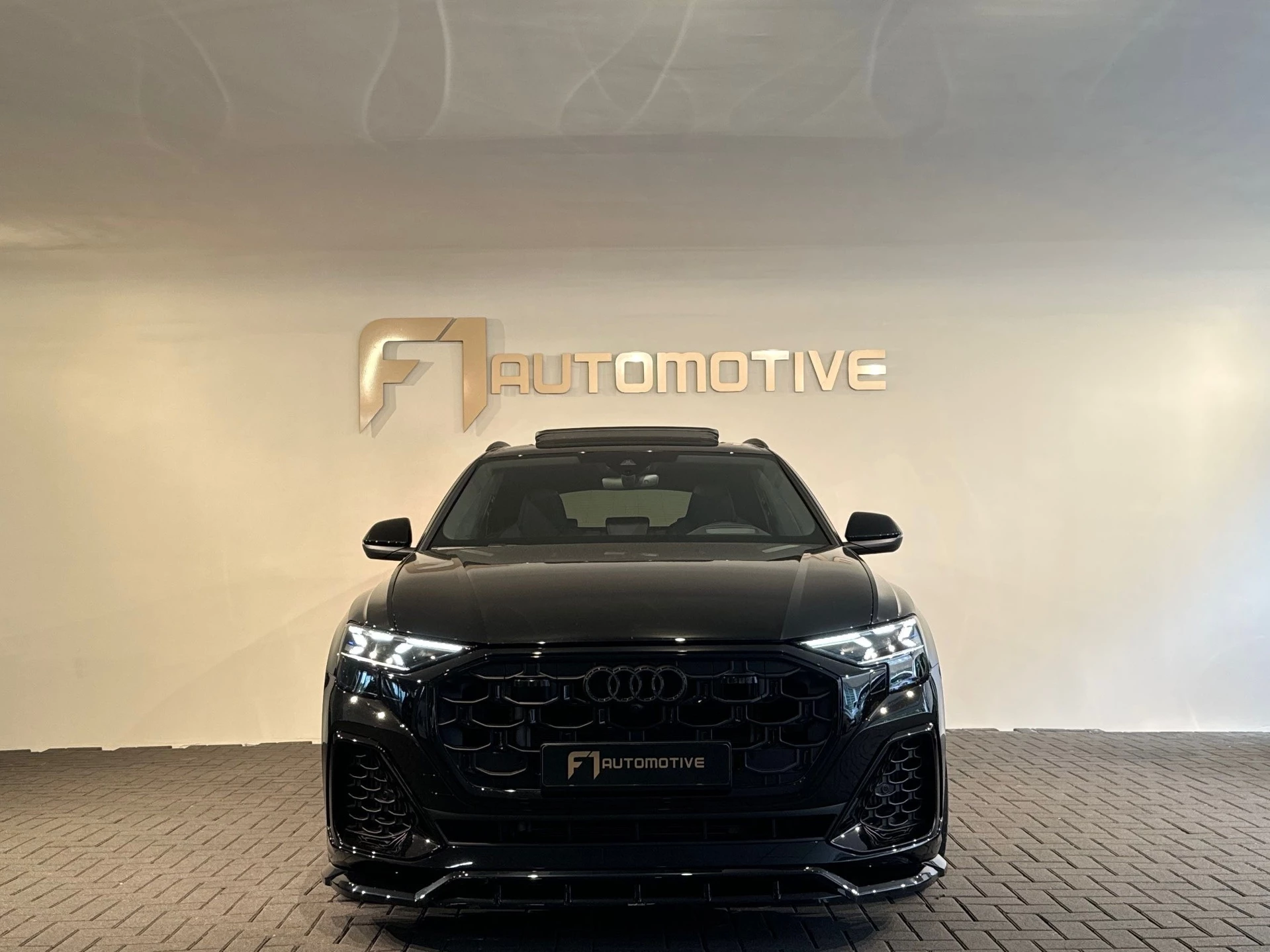 Hoofdafbeelding Audi Q8