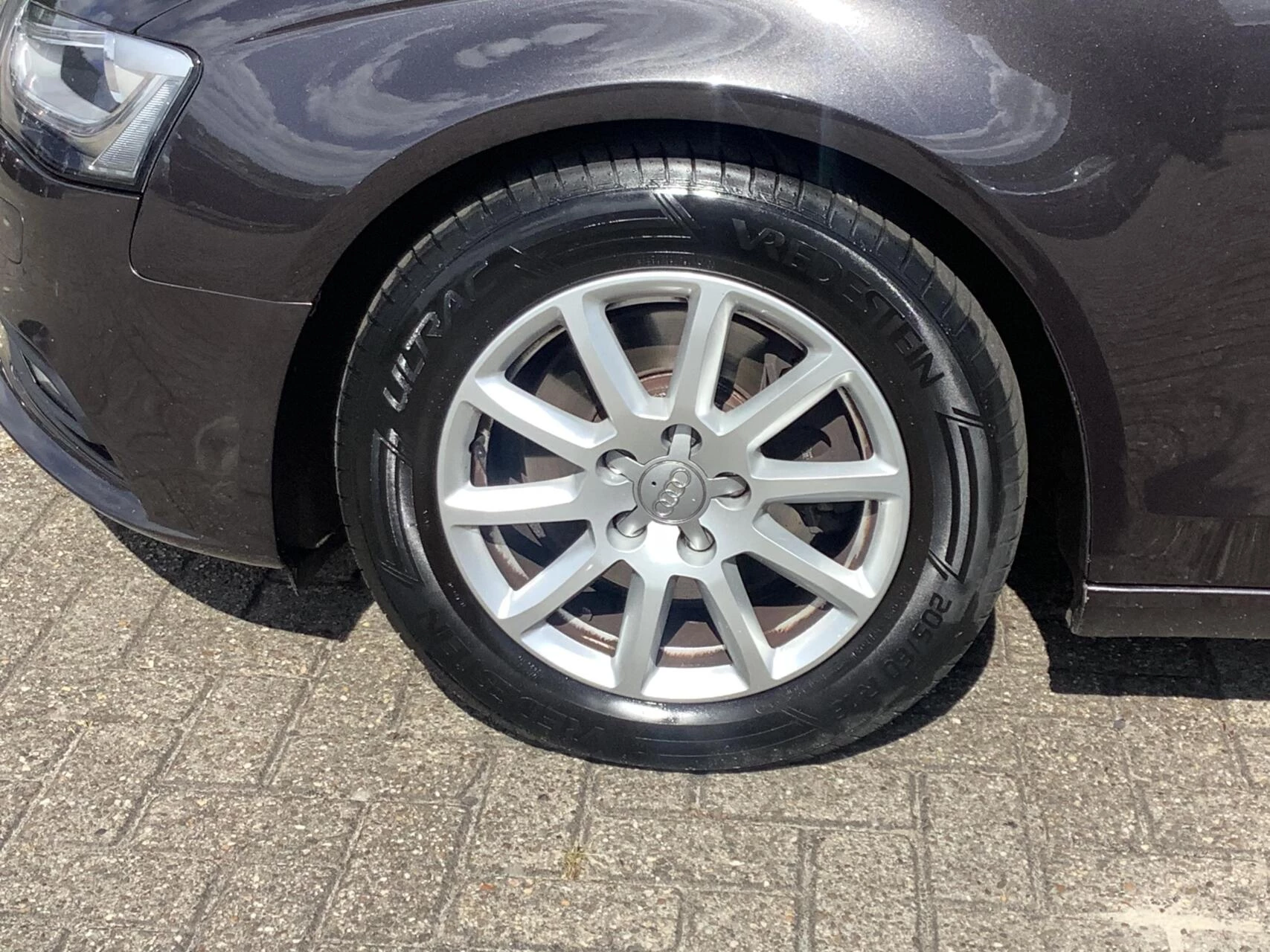 Hoofdafbeelding Audi A4