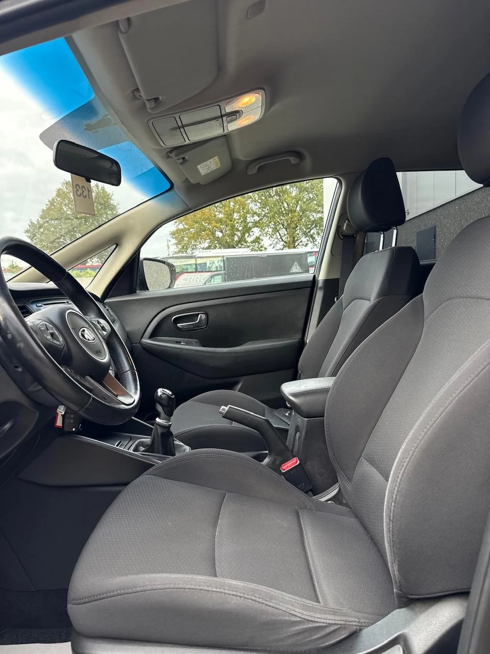 Hoofdafbeelding Kia Carens