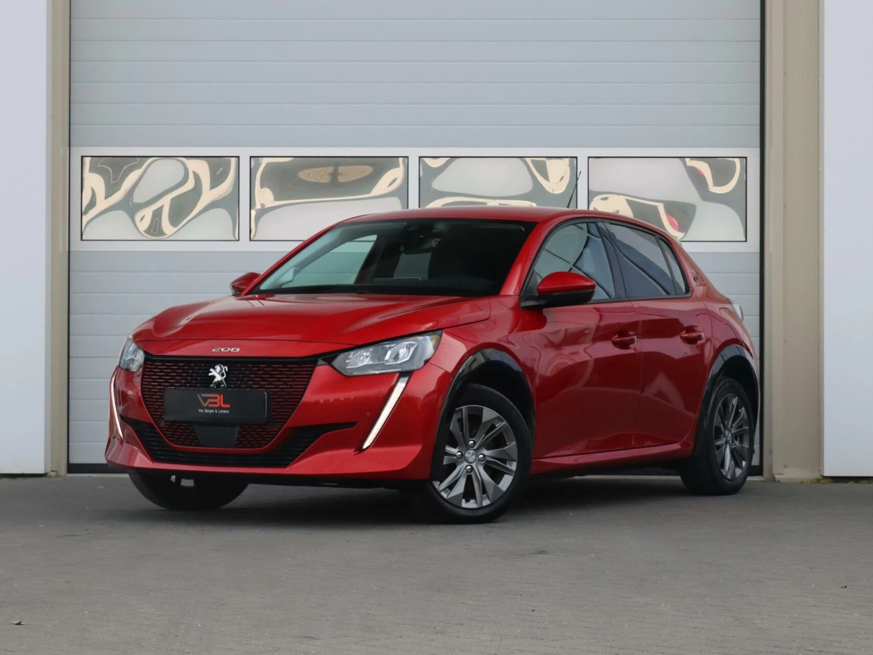 Hoofdafbeelding Peugeot e-208