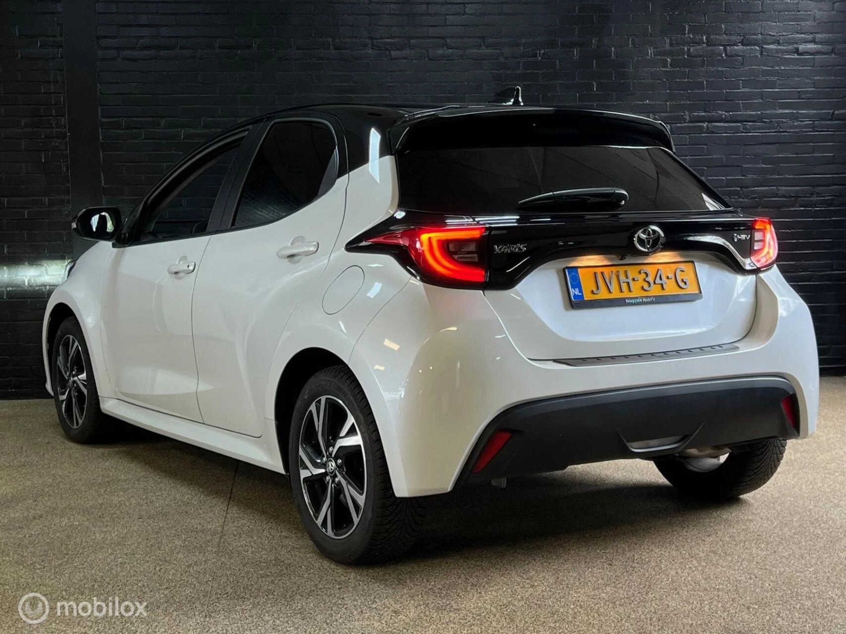 Hoofdafbeelding Toyota Yaris