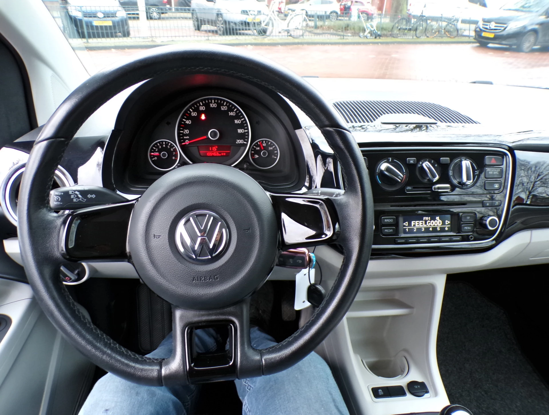 Hoofdafbeelding Volkswagen up!