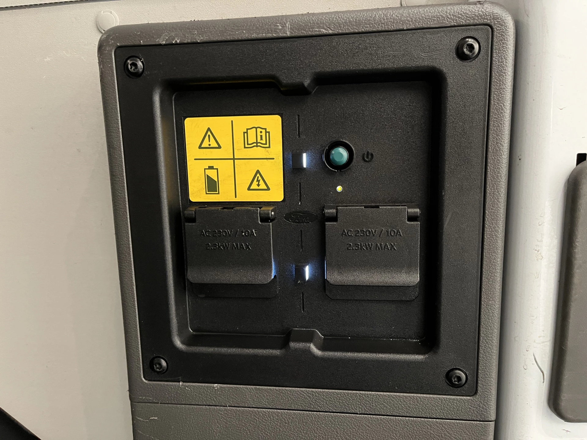 Hoofdafbeelding Ford E-Transit