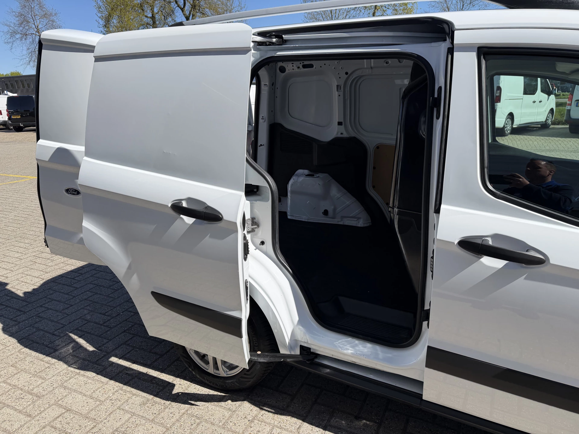 Hoofdafbeelding Ford Transit Courier