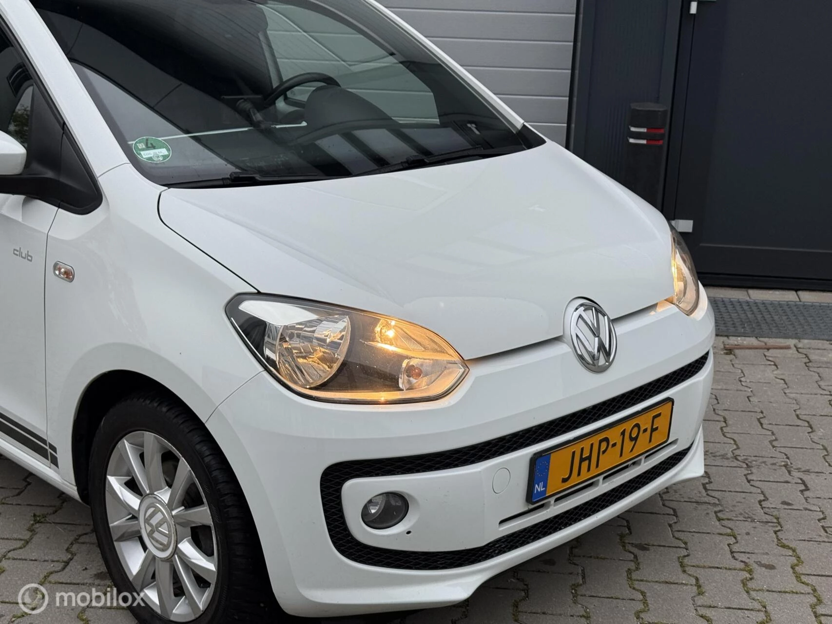 Hoofdafbeelding Volkswagen up!