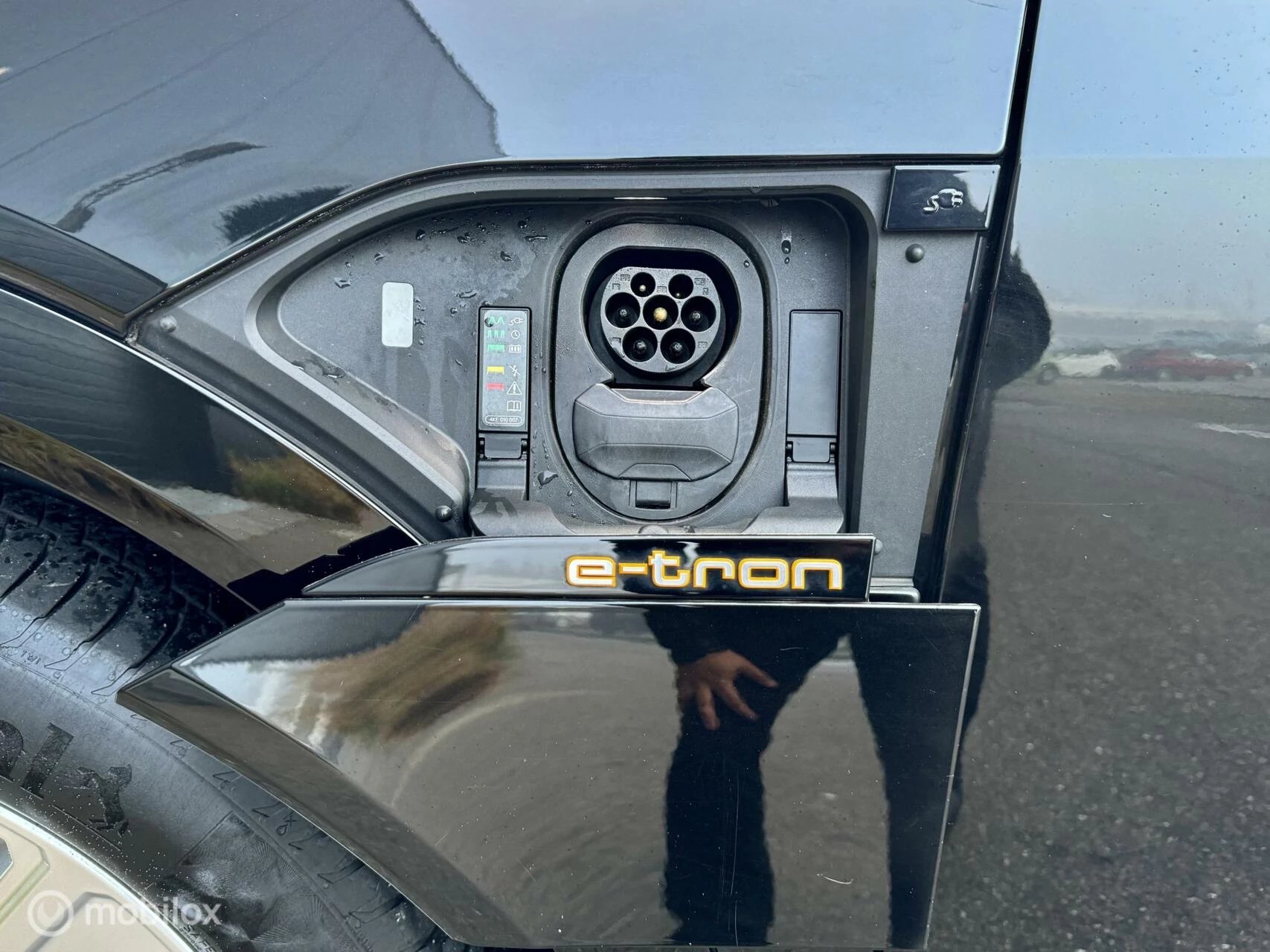 Hoofdafbeelding Audi e-tron