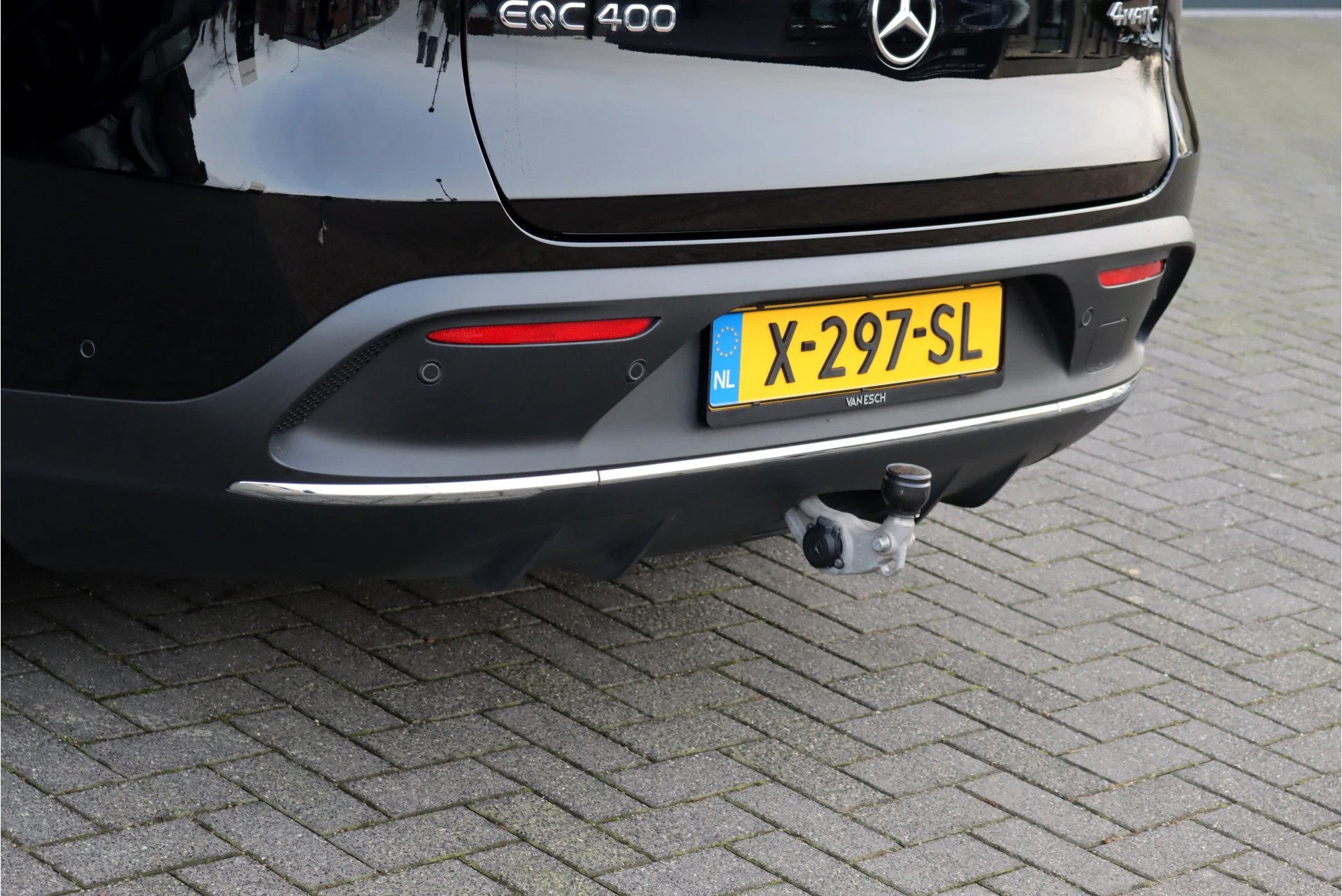 Hoofdafbeelding Mercedes-Benz EQC