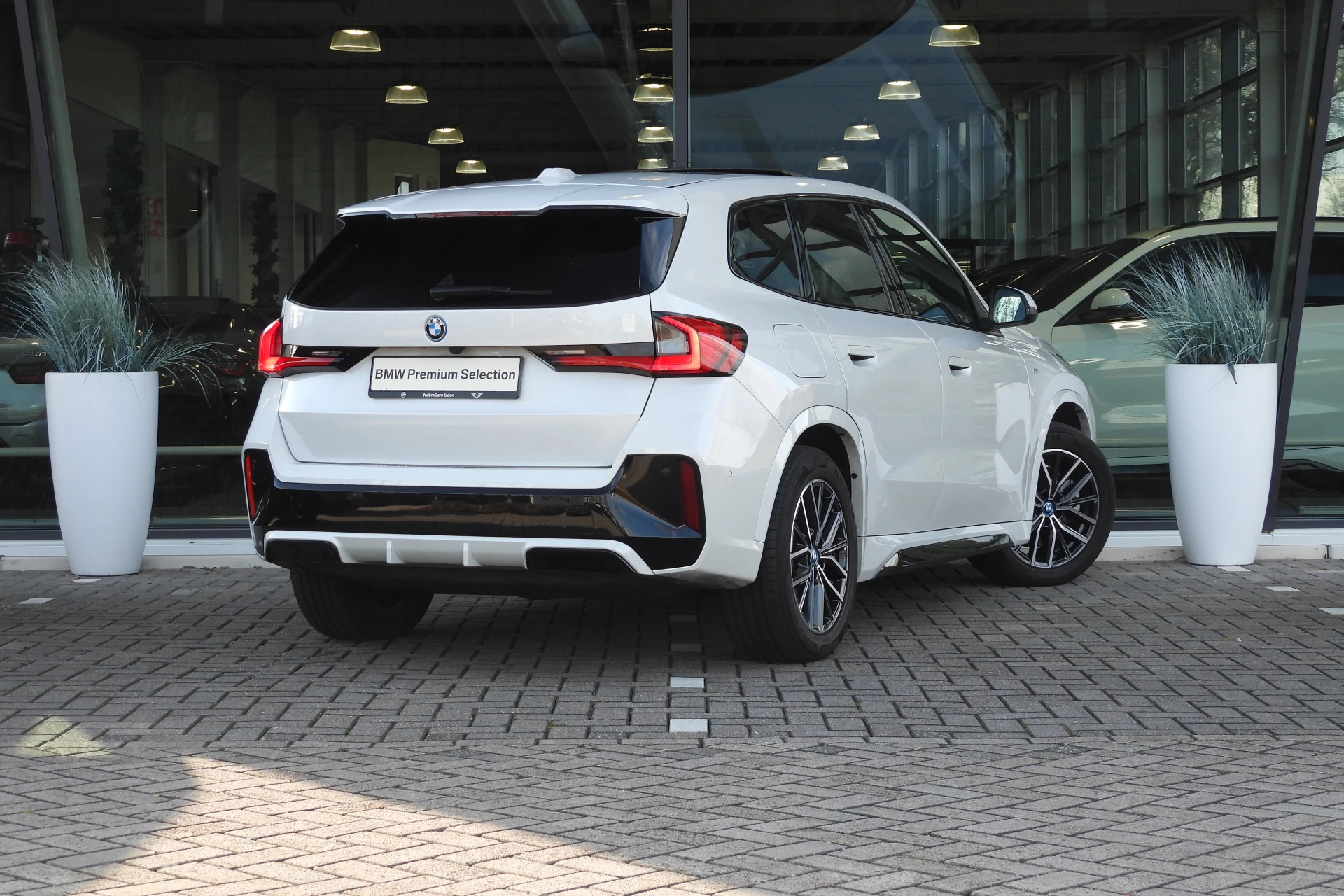 Hoofdafbeelding BMW iX1