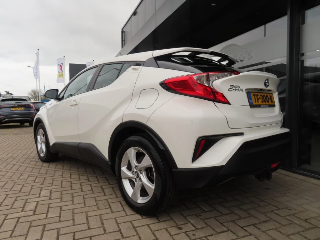 Hoofdafbeelding Toyota C-HR