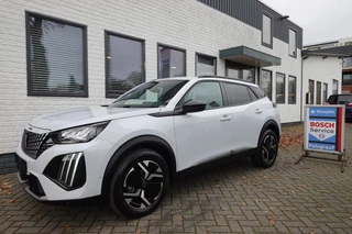 Peugeot 2008 1.2 Puretech Automaat NIEUW MODEL