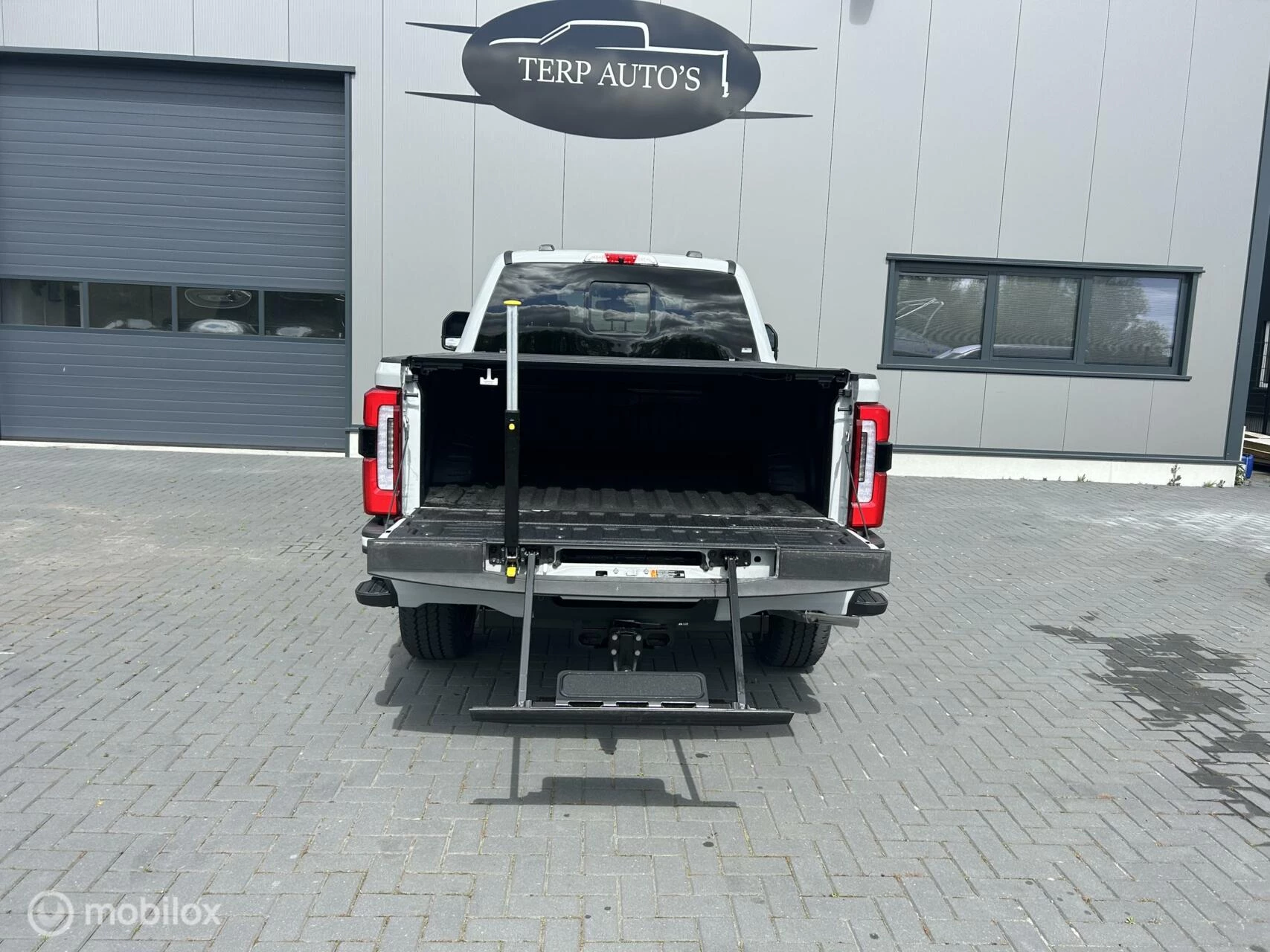 Hoofdafbeelding Ford F-350