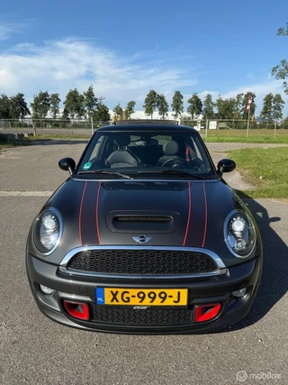 Mini 3-Deurs 1.6 Cooper S Chilli Xenon/Leder/Panoramadak/Navigatie