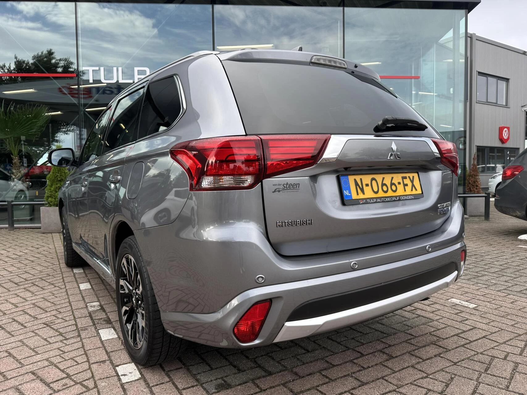 Hoofdafbeelding Mitsubishi Outlander