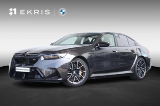 BMW 5-serie M5 | Carbon Keramische Remmen | Pano Dak | Trekhaak | Leder Merino Schwarz | Bowers & Wilkins | Driving Assistant Professional |